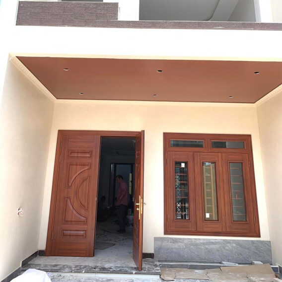 báo giá cửa thép vân gỗ đẹp