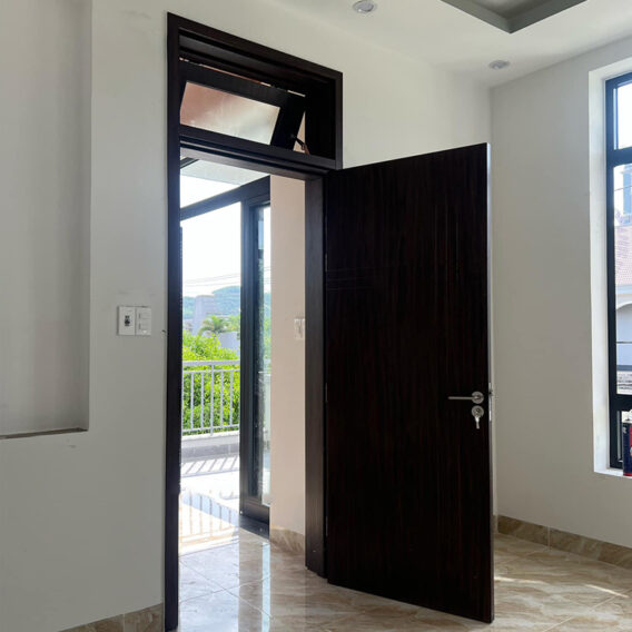 mẫu cửa nhựa composite hiện đại